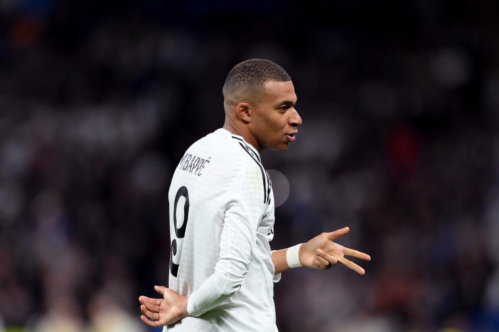 利亚依旧保 利亚依旧保